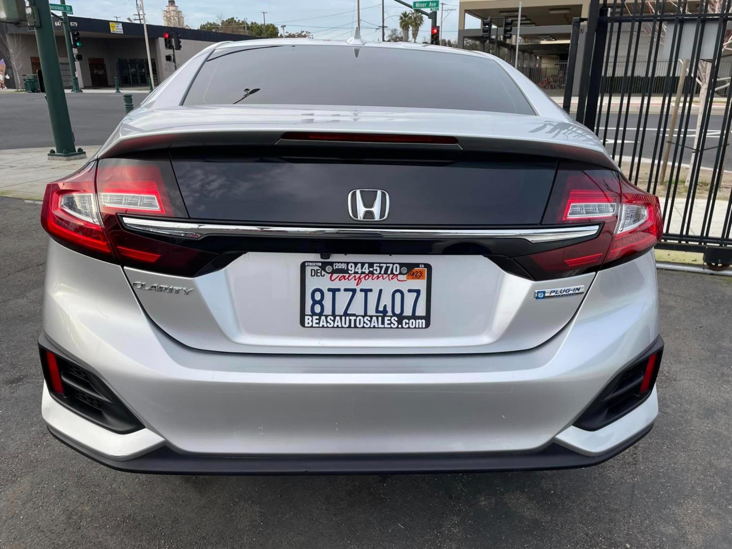 2020 SILVER /GRAY Honda Clarity (JHMZC5F1XLC) , located at 744 E Miner Ave, Stockton, CA, 95202, (209) 944-5770, 37.956863, -121.282082 - PLUS TAXES AND FEES - Photo#11